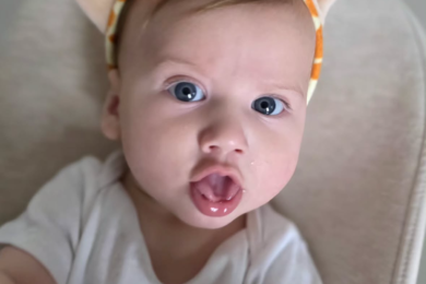 Leżaczek Babybjorn jasny beż
