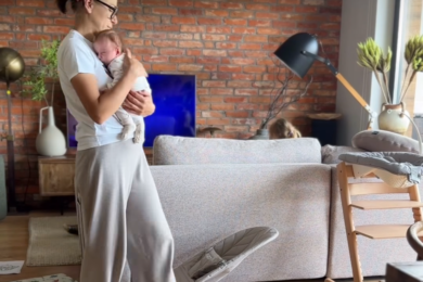 https://scandinavianbaby.pl/product-pol-32968-BabyBjorn-lezaczek-BLISS-Woven-Petal-Quilt-Piaskowoszary.html